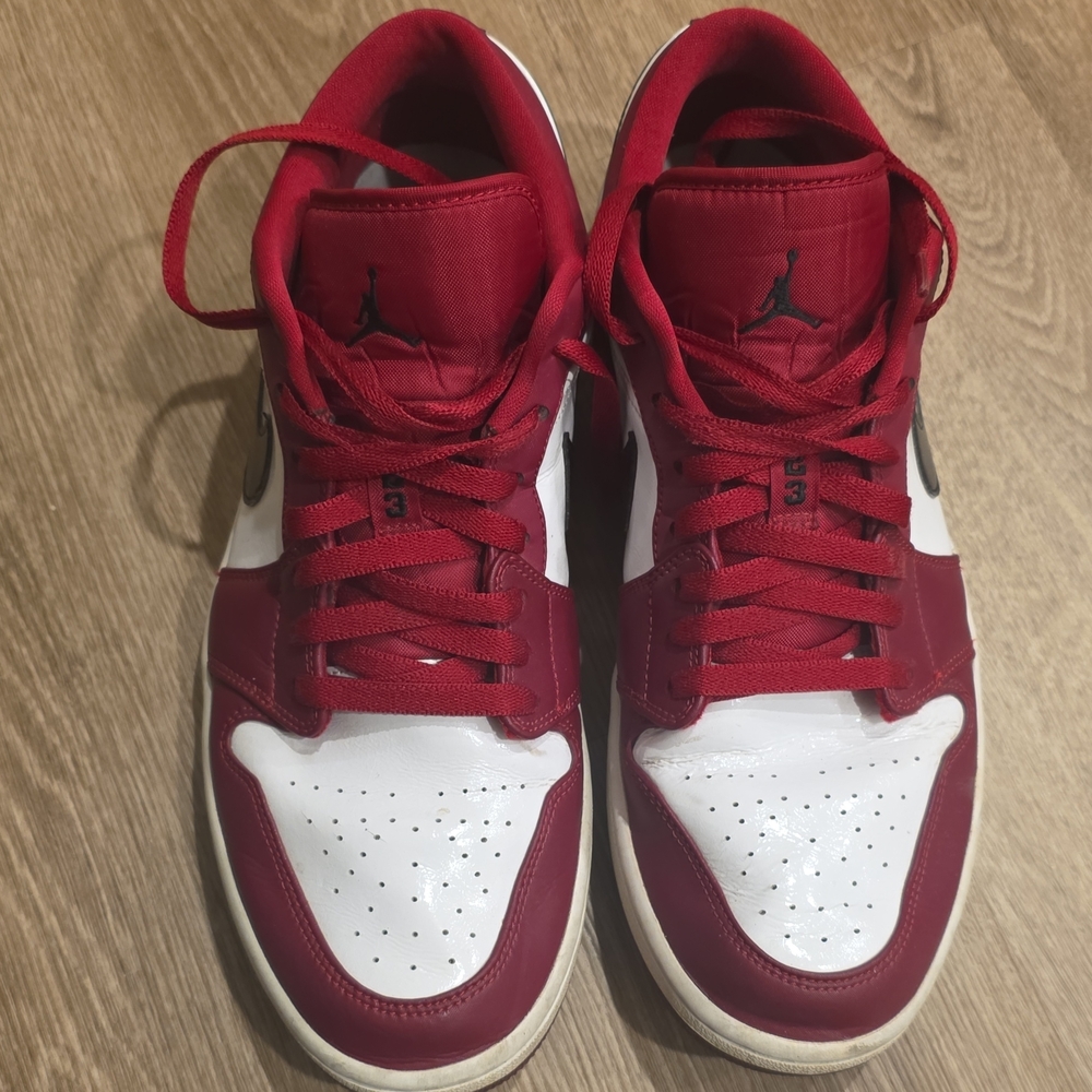 Jordan Men's Burgundy and White Sneakers